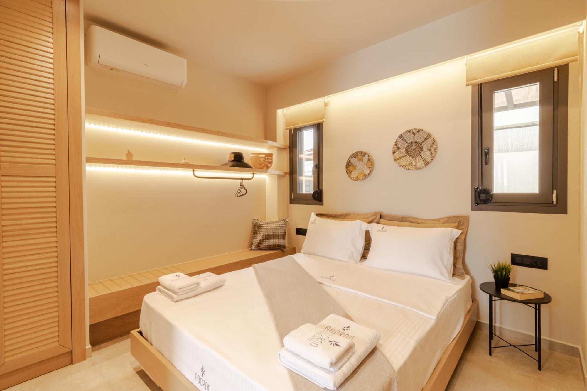 Vrasná Adorno Private Suites Only Adults & Kids 12 Plus מראה חיצוני תמונה