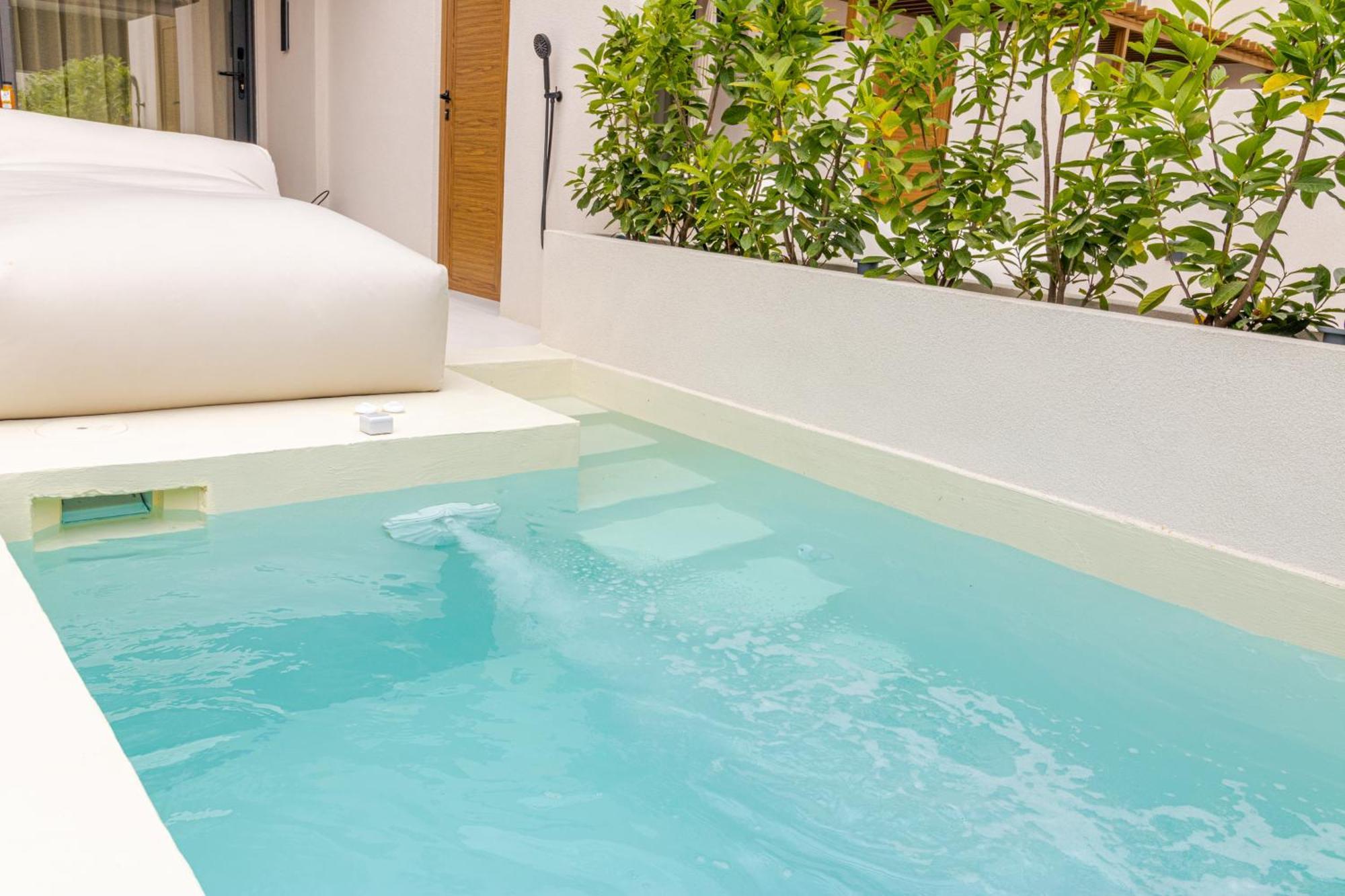 Vrasná Adorno Private Suites Only Adults & Kids 12 Plus מראה חיצוני תמונה