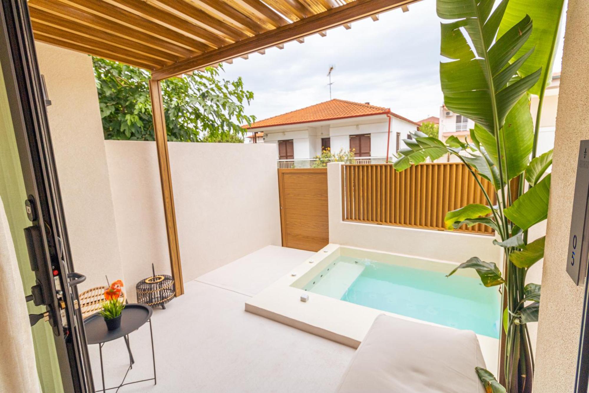 Vrasná Adorno Private Suites Only Adults & Kids 12 Plus מראה חיצוני תמונה